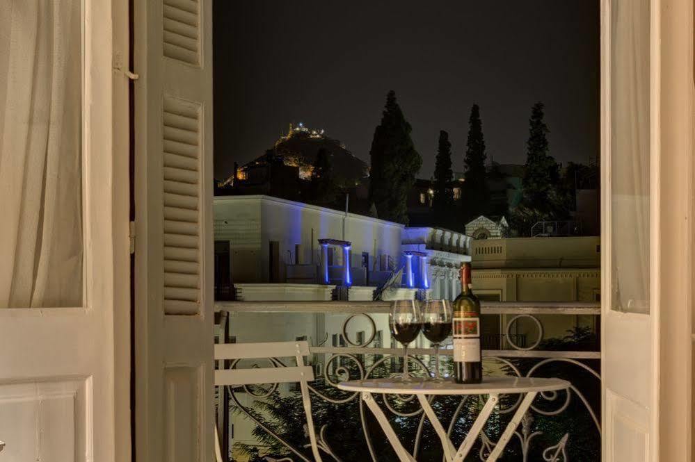 Home & Art Suites Athena Bagian luar foto