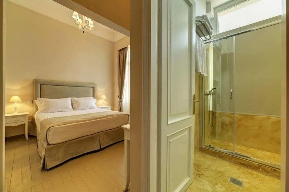 Home & Art Suites Athena Bagian luar foto
